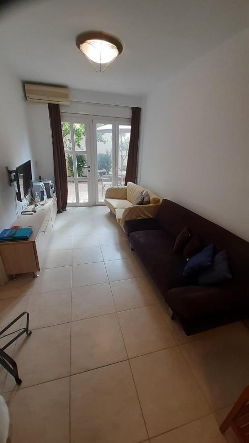 Villa Maria Louiza Near Airport Artemida  Zewnętrze zdjęcie