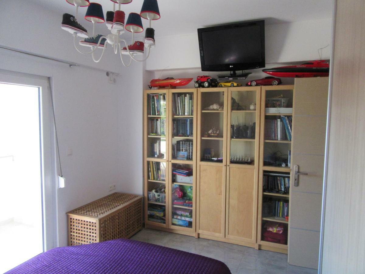 Villa Maria Louiza Near Airport Artemida  Zewnętrze zdjęcie